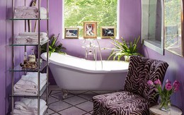 Phòng tắm cực cá tính và quyến rũ với sắc tím hiện đại