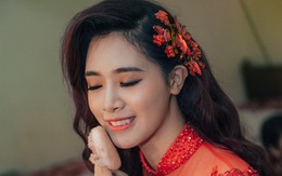 Á khôi Hà Mjn đẹp rạng ngời ngày ăn hỏi, đón dâu