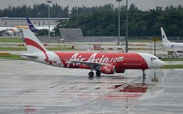 Tin mới: Tìm thấy đuôi máy bay AirAsia QZ8501