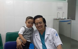 Chuyện của bác sỹ “nụ cười mới” Nguyễn Văn Đẩu