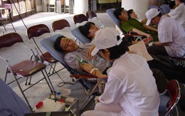 Lâm Đồng: Hành trình Đỏ 2015 vận động 20.000 người tham gia hiến máu