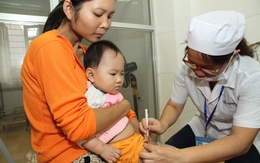 Hà Nội: Trên 500 trẻ được tiêm vaccine thay thế