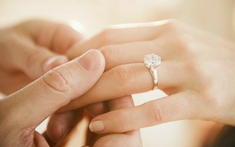 Bỏ người tình giàu có để cưới cô gái bán xôi dạo