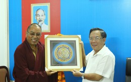Ngài Hungkar Dorje Rinpoche thăm Ban Tôn giáo TP Hà Nội