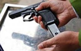 Cảnh sát nổ súng giải tán 2 nhóm thanh niên định “tỷ thí”