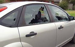 Nhiều xe ô tô bị kẻ gian đập vỡ kính trộm cắp tài sản