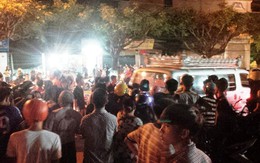 Bị truy sát khi đưa vợ đi hát karaoke