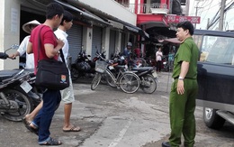 Con trai nhờ bố chở đi chém người