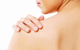 Mụn dưới da ở lưng: Nguyên nhân và cách điều trị