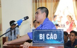 Kẻ thảm sát 4 người ở Nghệ An "cười" khi bị tuyên án tử hình