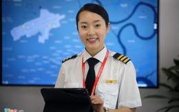 Nữ phi công Hàn Quốc xinh đẹp trên đường bay Việt Nam