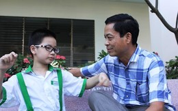 Thần đồng 7 tuổi nói thạo tiếng Anh như người bản địa