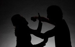 Con rể tự sát sau khi đâm chết mẹ vợ