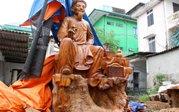 Chiêm ngưỡng bức tượng Nguyễn Du bằng gỗ lớn nhất Việt Nam