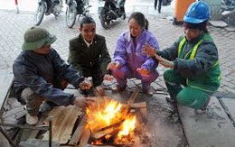 Khí lạnh tăng cường: Hà Nội rét đậm, miền Trung mưa to
