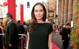 Angelina Jolie "giơ xương" trên thảm đỏ Kung Fu Panda 3