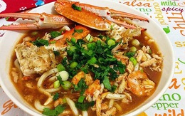 Bánh canh ghẹ 'hút' thực khách Hà Nội