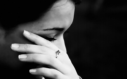 Bí mật tày đình được "show" trong ngày giỗ mẹ chồng