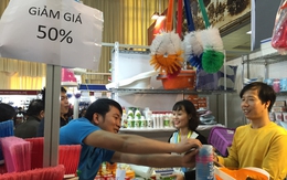 Hàng tiêu dùng Thái Lan ồ ạt 'đánh chiếm' thị trường dịp sát Tết
