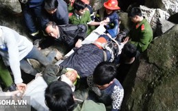 Cứu nạn nhân rơi xuống hang động sâu ở Lai Châu