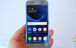 Thực tế Samsung Galaxy S7: Lưng cong, chống nước
