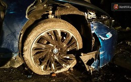 Tai nạn nghiêm trọng ở trung tâm Hà Nội, siêu xe BMW i8 nát bét