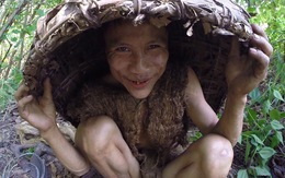 'Cha con người rừng' Việt Nam lên báo Tây
