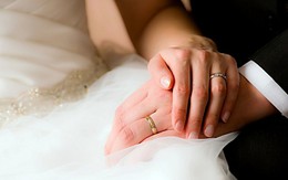 Lời đáp trả khác người của cô gái Hà Nội khi bị giục có con