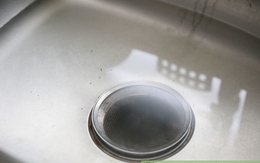 Cách thông tắc bồn rửa bát sạch, không dùng hóa chất