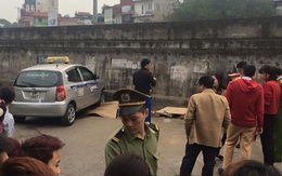 Hà Nội: Taxi mất lái đâm chết cụ bà 60 tuổi