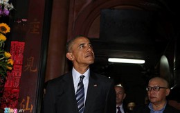 Tổng thống Obama tham quan chùa Ngọc Hoàng ở Sài Gòn