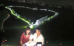 Màn kỉ niệm 10 năm ngày cưới như "ngôn tình" của cặp đôi Hà Nội