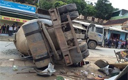 Xe bồn tự trôi đè chết nam sinh và người bán xôi