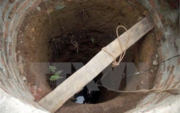 Một người bị chôn sống khi đang đào đất làm giếng nước