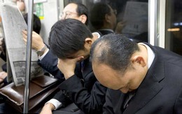 Chuyện chỉ có ở Nhật: báo động công chức làm việc quá chăm