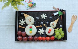 Cách làm bánh mì sandwich người tuyết cho Giáng sinh