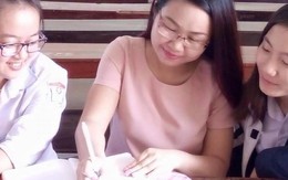 Cô giáo dạy tiếng Anh độc đáo bằng làn điệu dân ca