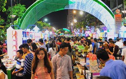 Đường sách Tết Bính Thân thu về gần 4 tỉ đồng