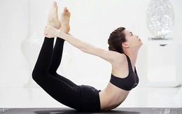 Mỹ nhân Việt khoe dáng nóng bỏng khi tập yoga