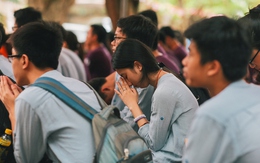 Học sinh trường Lương Thế Vinh lên chùa ăn chay, nghe giảng đạo
