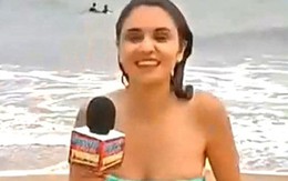 Nữ MC xinh đẹp bị tuột bikini trên sóng truyền hình trực tiếp