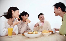 Cảnh báo những thói quen tai hại sau bữa ăn
