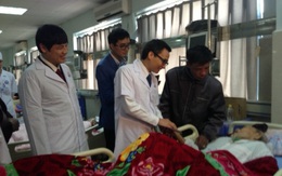 Phó Thủ tướng Vũ Đức Đam kiểm tra công tác y tế tại Thanh Hóa