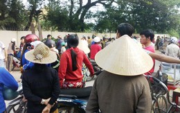 Tài xế tử vong trên cây me