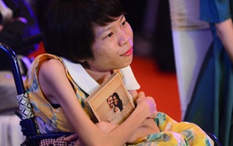 Cô gái khuyết tật Nguyễn Thị Vân: “Định kiến xã hội ngăn cản người ta sống thật sự”