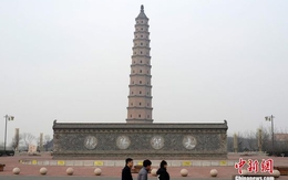 Ngôi chùa tháp Trung Quốc còn "nghiêng" hơn cả tháp nghiêng Pisa