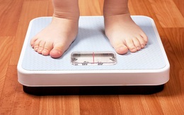 Trẻ chậm tăng cân trong giai đoạn vàng và những ảnh hưởng
