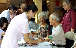 Chăm sóc người cao tuổi dựa vào cộng đồng: Mô hình được cả xã hội ủng hộ