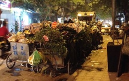 Điểm tập kết rác trên đường Hoàng Văn Thái gây bức xúc