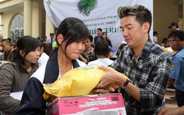 Hoa hậu Thu Hoài nói gì trước tin đồn Đàm Vĩnh Hưng "ăn chặn" tiền từ thiện?